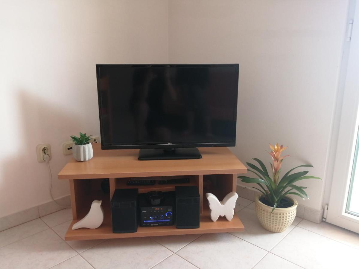 Apartments Borovina Bol Luaran gambar