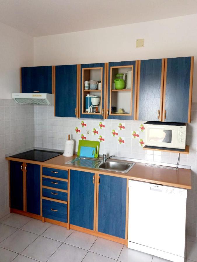 Apartments Borovina Bol Luaran gambar