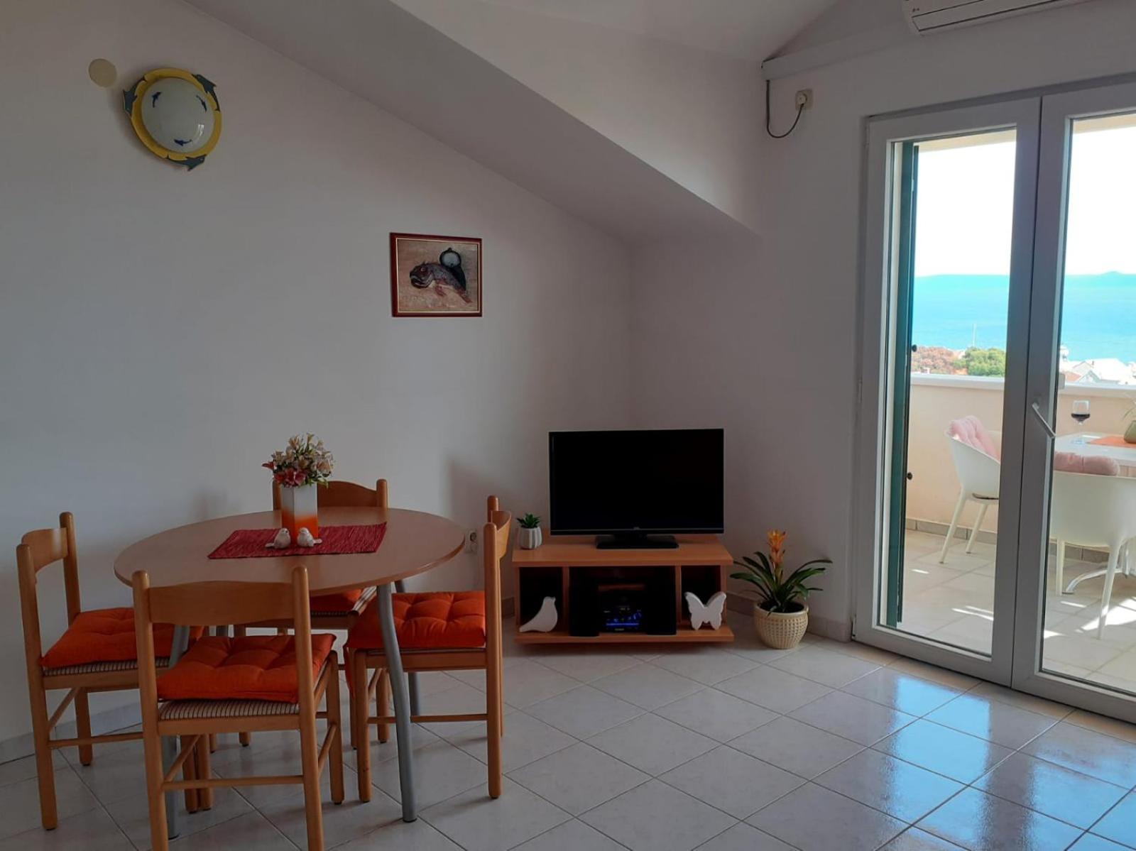 Apartments Borovina Bol Bilik gambar