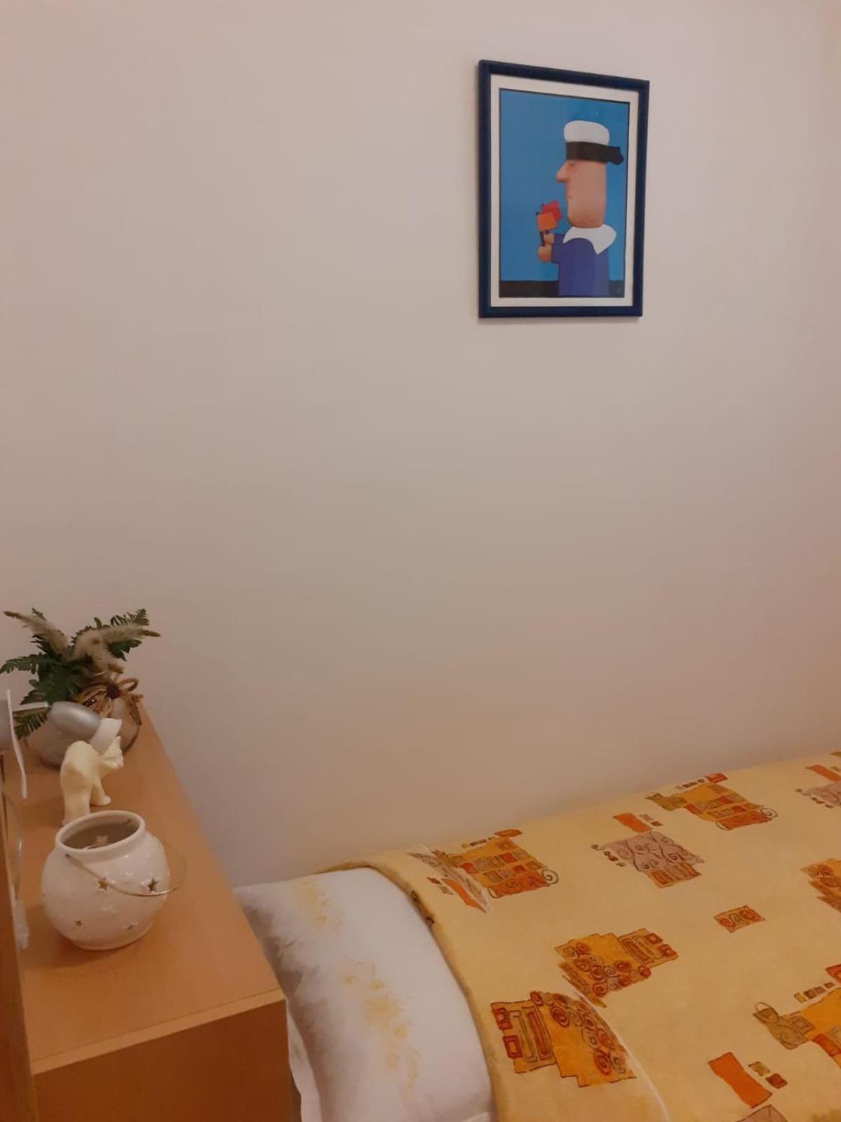 Apartments Borovina Bol Bilik gambar